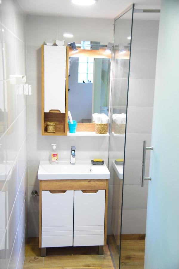스메데레보 Agape Apartman 아파트 외부 사진